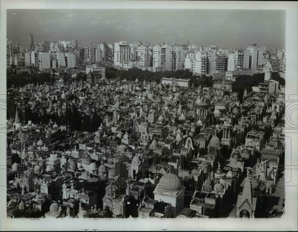 1962 Press Photo The Recoleta cemetery in Buenos Aires, Argentina - cvb61493 - Historic Images