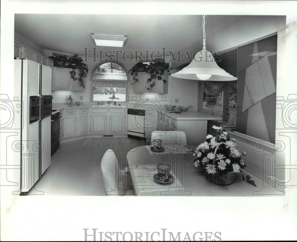 1989 Press Photo Bruscino Homes Corporation Sublot 61-kitchen - cvb62439 - Historic Images
