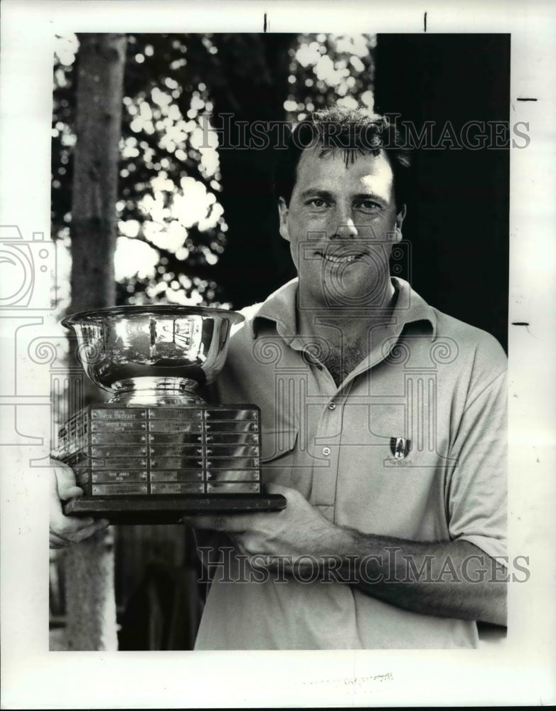 1987 Press Photo Winner of the NOAG Championship-Bob Fairchild - cvb62615 - Historic Images