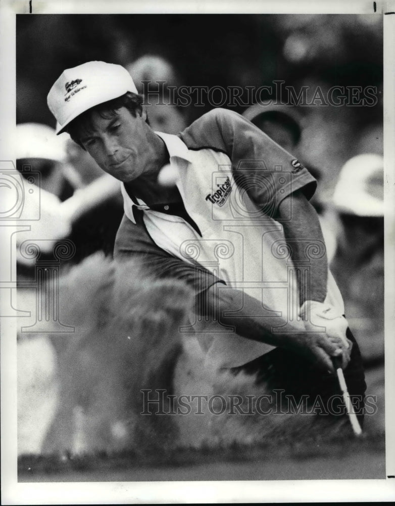 1989 Press Photo Anzinger hits from trap on 7th hole - cvb62860 - Historic Images