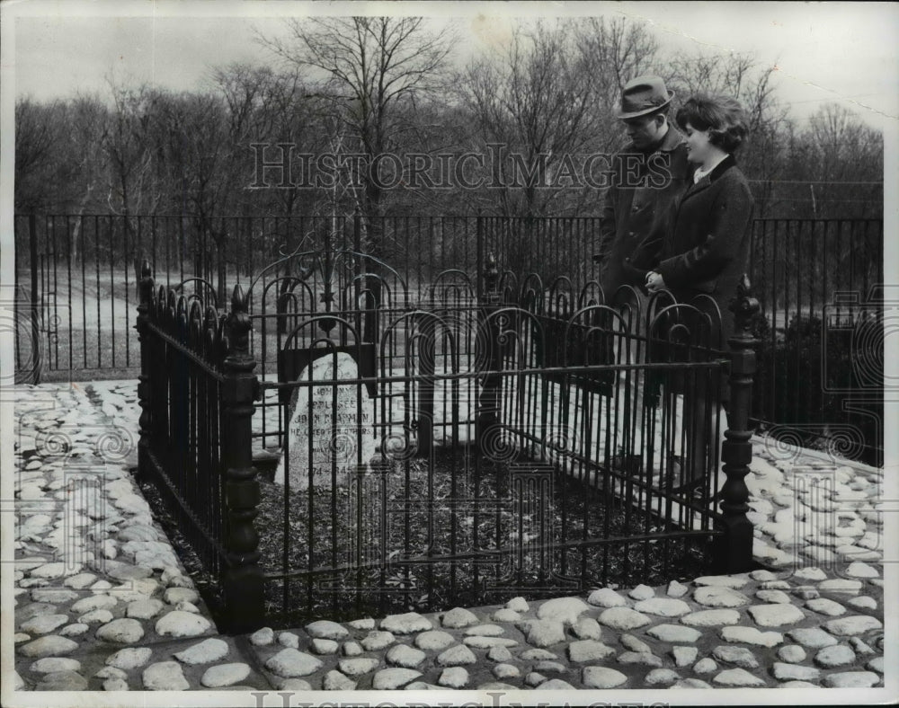 1966, Johnny Appleseed&#39;s grave - cvb63277 - Historic Images