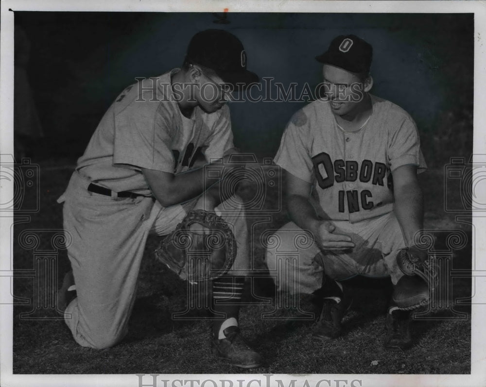 1957 Press Photo Ted Kramer, Tom Davis, Osborne Inc Baseball - Historic Images