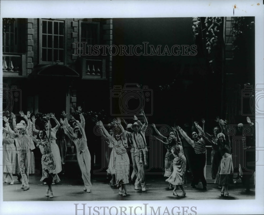 Press Photo  Me and My Girl play-hit Boradway musical - Historic Images