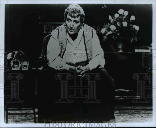1988 Press Photo Gerty Gerty Gerty Stein is back back back play-Pat Bond - Historic Images