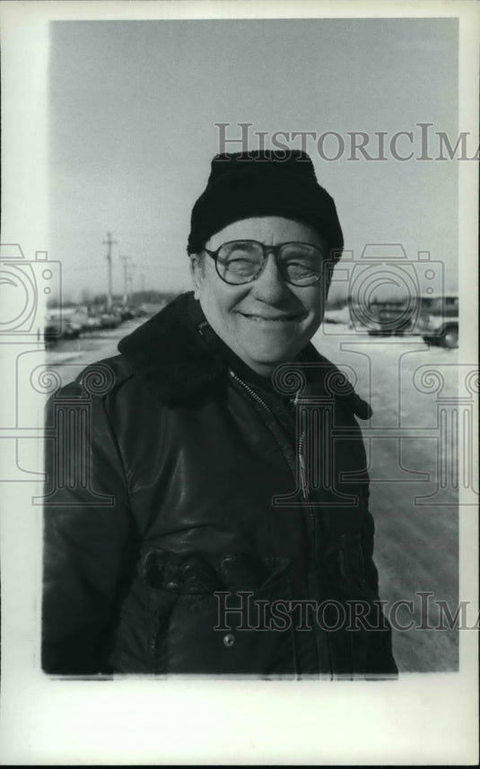 Press Photo Roy Smolik-Northfield Park - cvb64906 - Historic Images