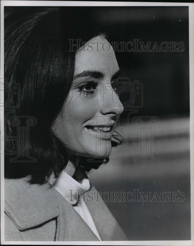 1975 Press Photo Peggy Fleming-ice skater - cvb65042 - Historic Images
