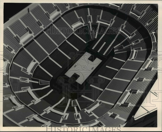 Press Photo Arena - cvb65613 - Historic Images