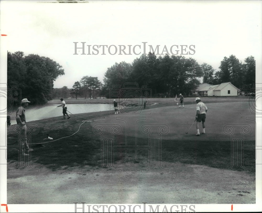 1991 Press Photo Lost Nation Golf Course. Pond on No 7 Hole - view looking East - Historic Images