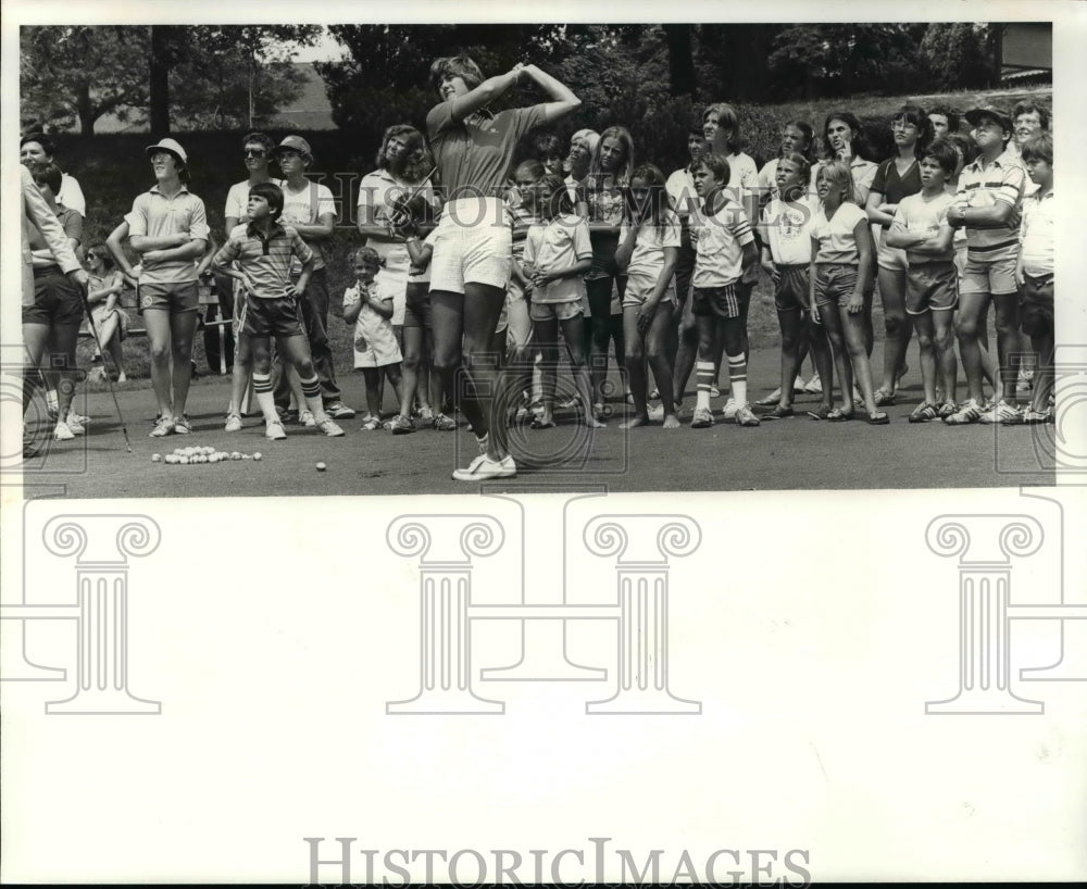 1981 Press Photo Beth Daniel, LPGA World Series of Golf Winner - cvb65915 - Historic Images