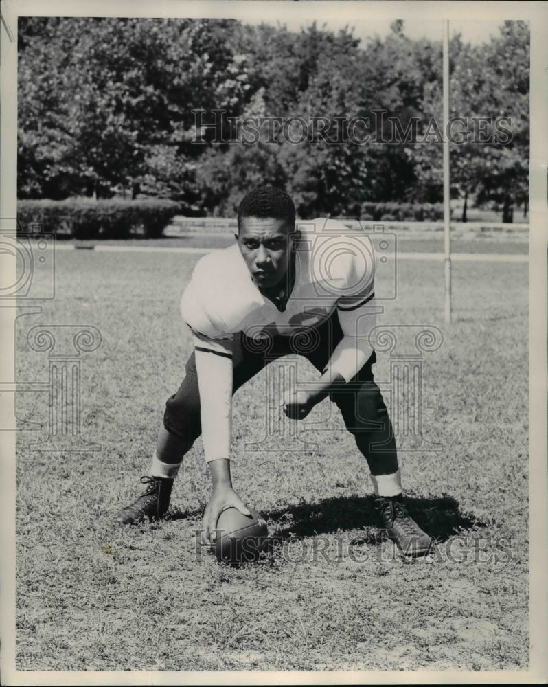 1949 Press Photo Sophomore Ollie Glass - Center - 170 pounds - 5&#39;8&quot; - cvb66073 - Historic Images