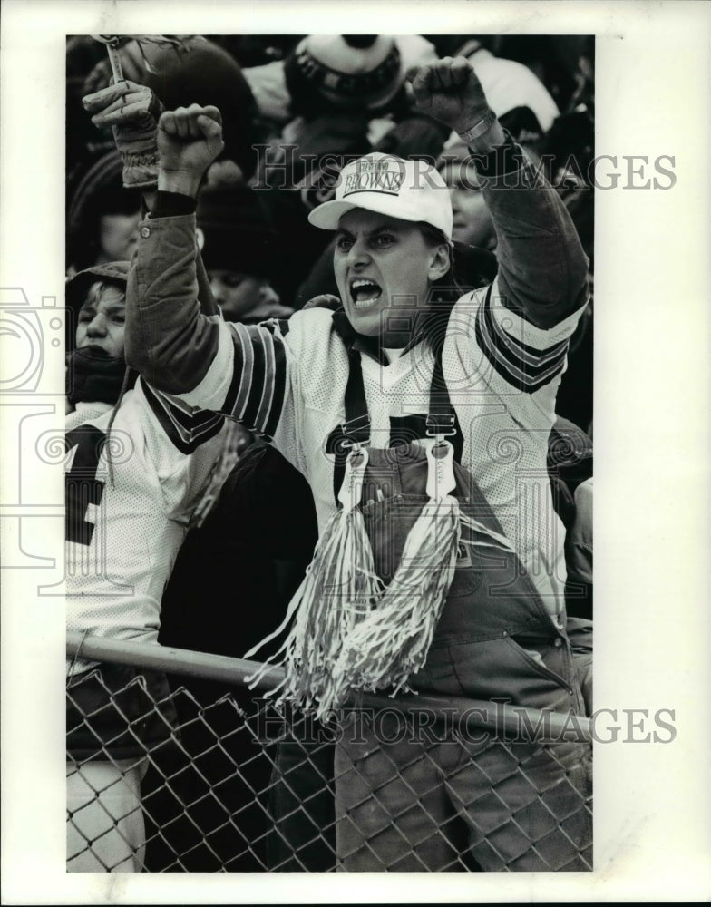 1990 Press Photo: Mike Ryan of Lima has Browns fear in his eyes - cvb66136 - Historic Images