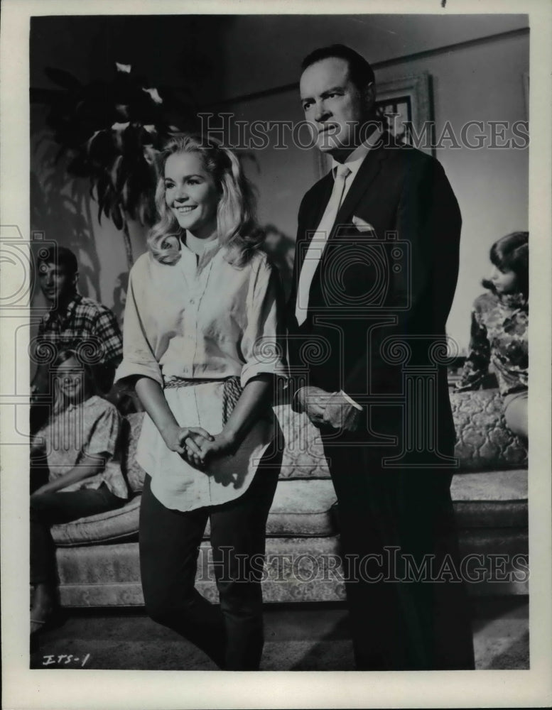 1968 Press Photo L-R: Tuesday Weed &amp; Bob Hope, I&#39;ll Take Sweden - Historic Images