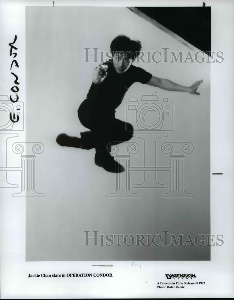 1997 Press Photo Jackie Chan stars in Operation Condor. - Historic Images