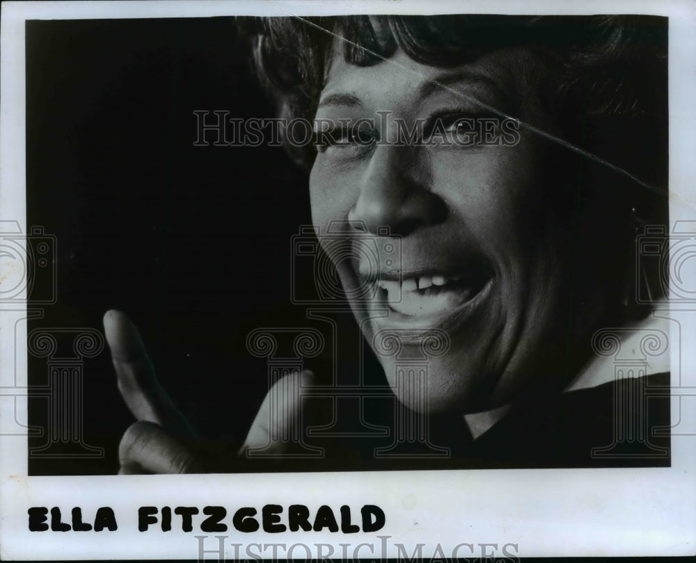 1974 Press Photo Ella Fritzgerald in the 1974 Ohio Valley Jazz Festival - Historic Images