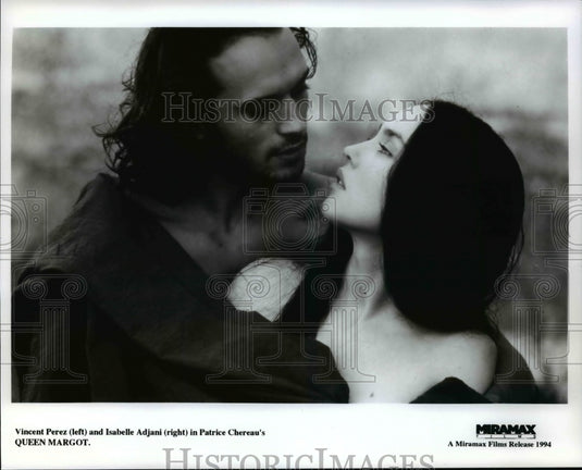 Press Photo Vincent Perez and Isabelle Adjani in Patrice Chereau's Queen Margot - Historic Images