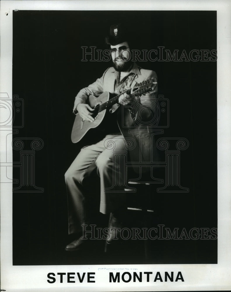 1986 Press Photo  Steve Montana. - Historic Images