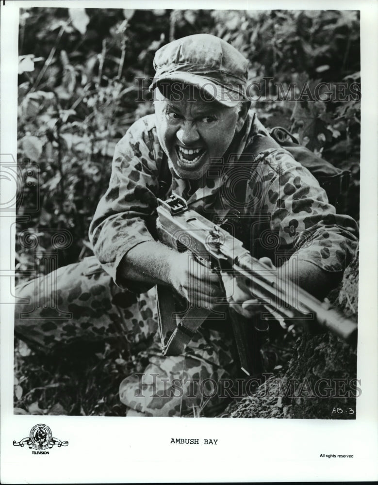Press Photo Mickey Rooney in Ambush Bay - Historic Images