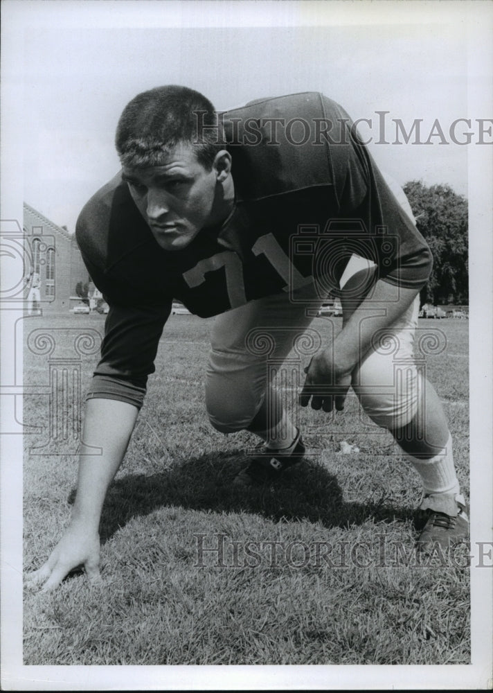 1966 Press Photo Jim Hribal, Tackle for University of Michigan - Historic Images