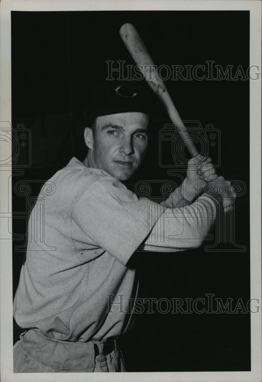1947 Press Photo Frank Baumholtz of the Cincinnati Reds - cvb75267 - Historic Images