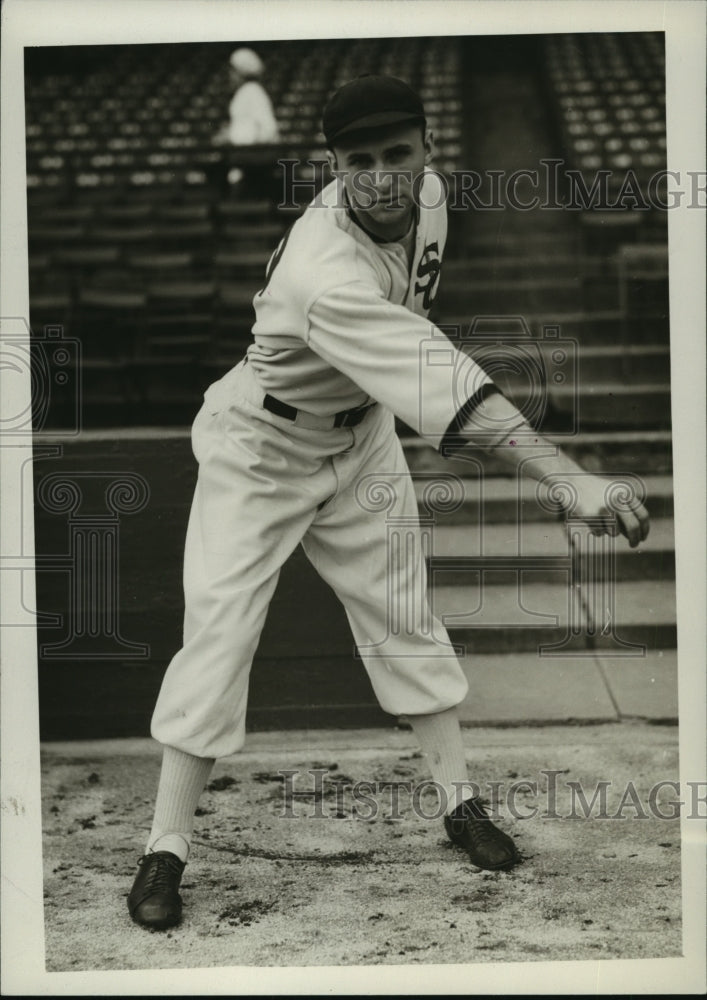 1934 Press Photo Leslie Lietge, P. Chicago - Historic Images