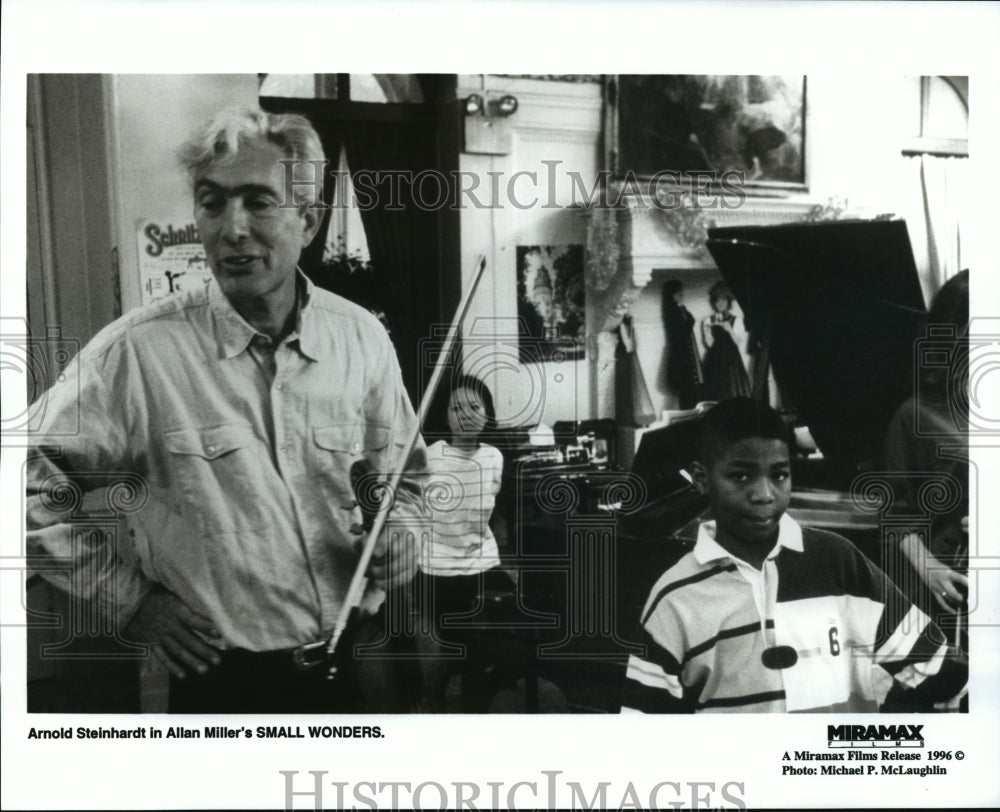 Press Photo Arnold Steinhardt in Allan Miller&#39;s Small Wonders - Historic Images