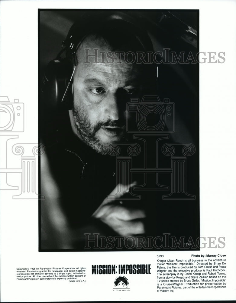 Press Photo Jean Reno in &quot;Mission: Impossible&quot; - Historic Images