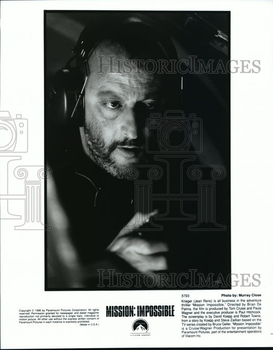 Press Photo Jean Reno in "Mission: Impossible" - Historic Images