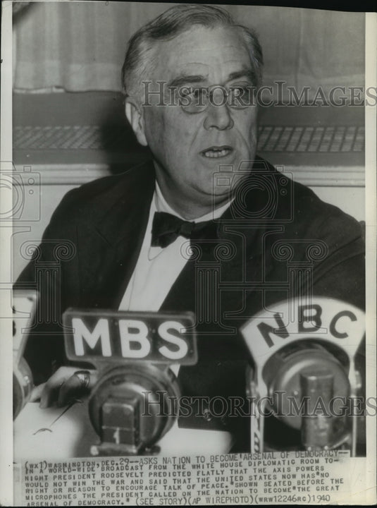 1942 Press Photo Pres. Franklin Roosevelt, "The great arsenal for democracy" - Historic Images
