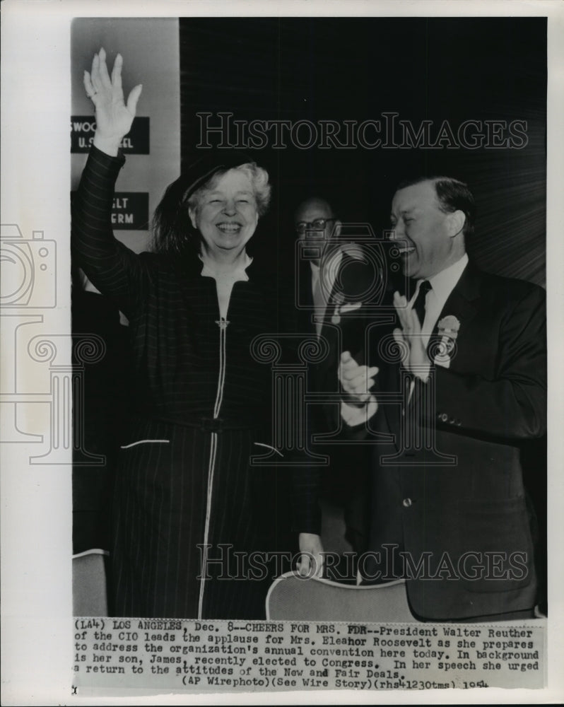 1954 Press Photo President Walter Reuther of CIO with Mrs. Roosevelt &amp; Son James - Historic Images