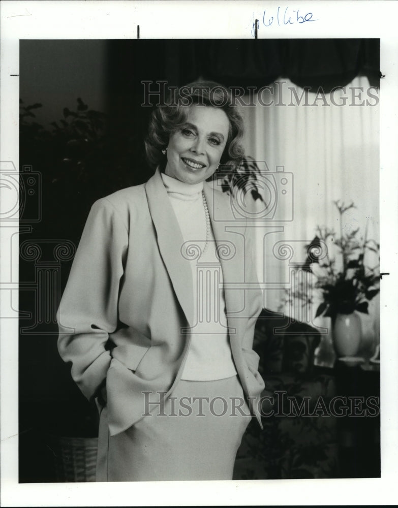 1987 Press Photo Joyce Brothers, Psychologist, TV Personality & Columnist - Historic Images