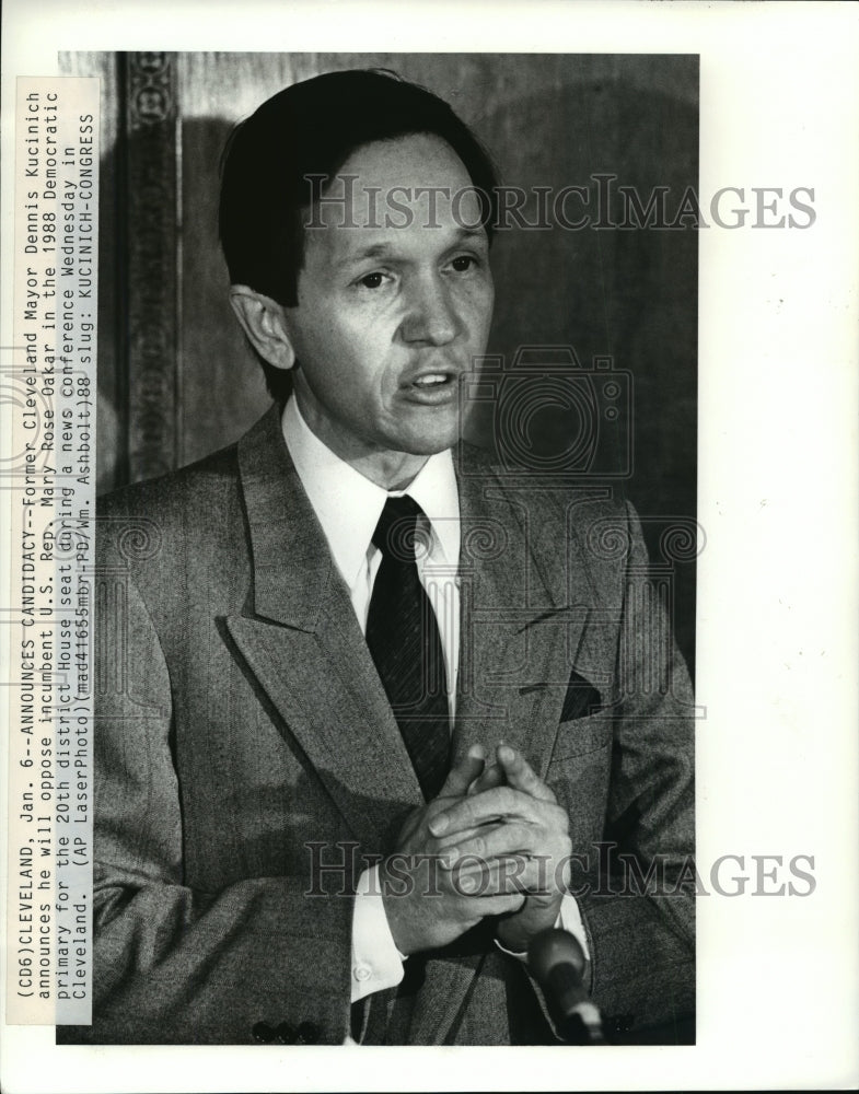 1988 Press Photo Dennis Kucinich Announces Candidacy Democratic 20th House Seat - Historic Images