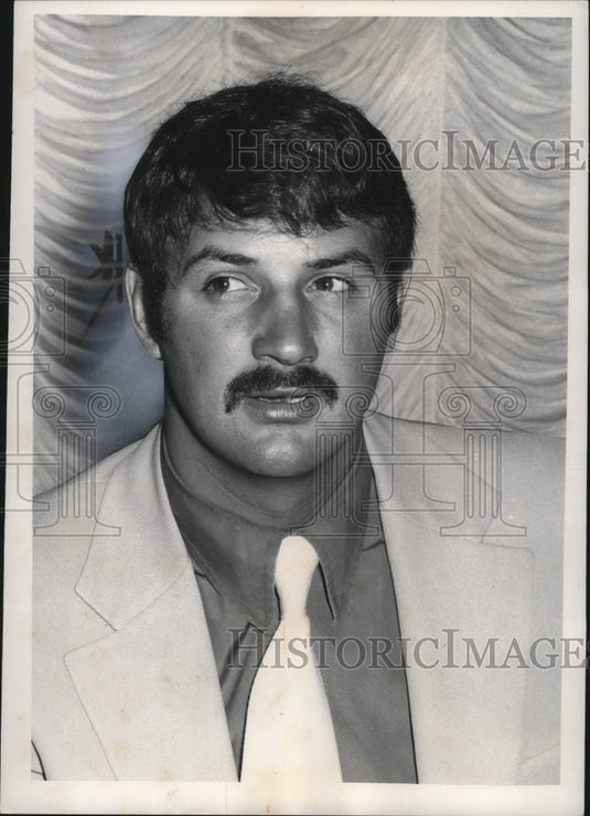 1971 Jack Gregseay, football player.-Historic Images