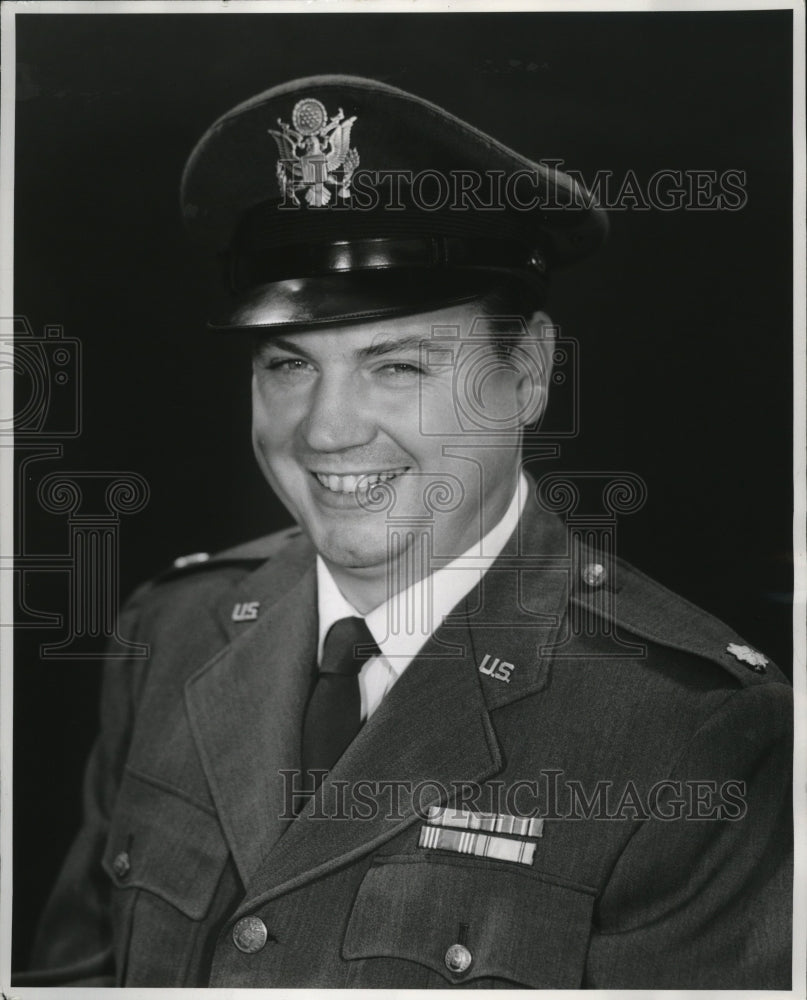 1958 Press Photo Willard L. Dougherty smiles after the promotion to major-Historic Images