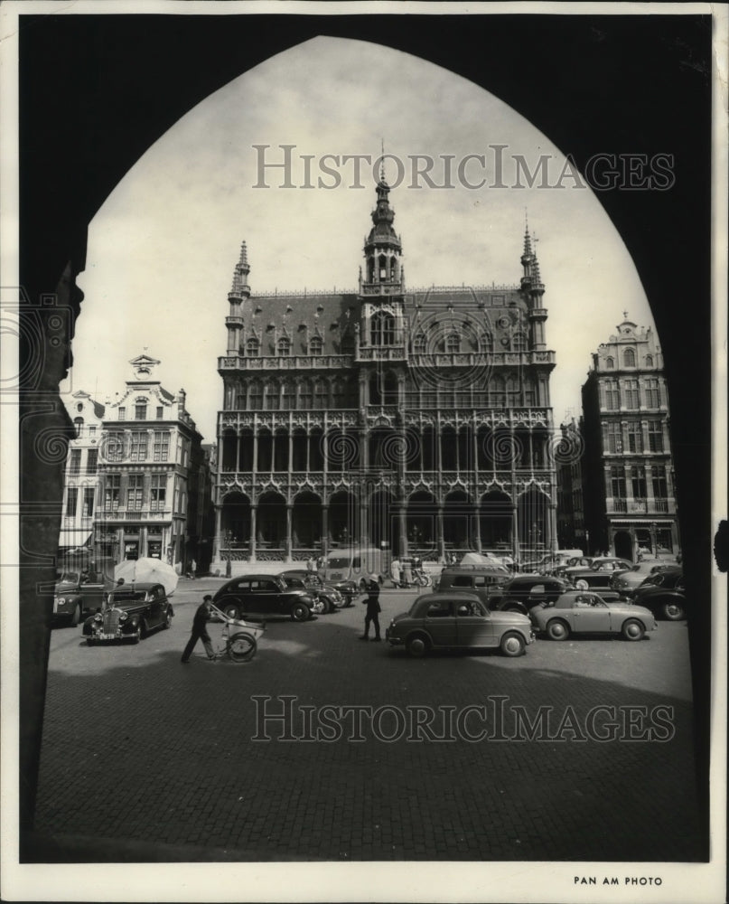 1961 Press Photo Brussels World&#39;s Fair- Mecca for Tourist- The Grand Palace - Historic Images