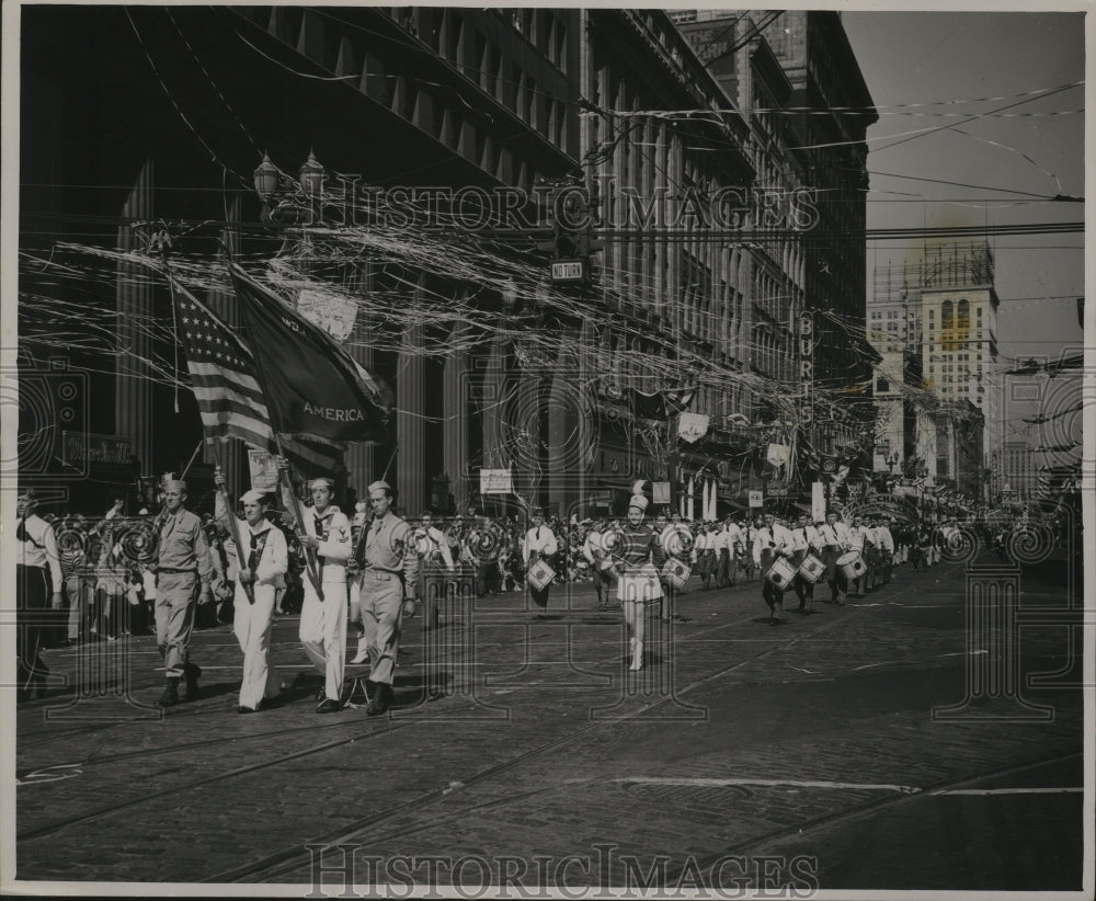 1946 Press Photo Marching band for WW II Veterans at American Legion Conv Center - Historic Images