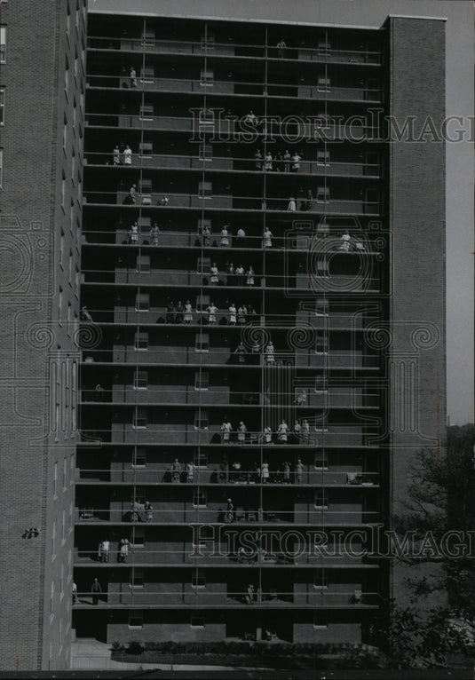1963 Press Photo Wade Apartments-Wade Park Avenue NE at Ansel Road - Historic Images