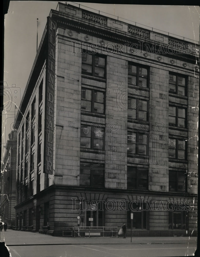 1942 Press Photo Cleveland Plain Dealer Building, 1942 - Historic Images