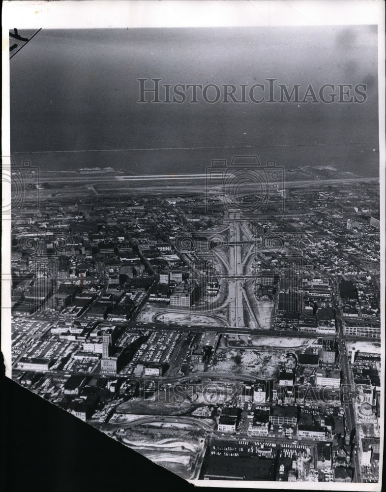 1953 Press Photo Inner Belt Freeway aerial view - Historic Images