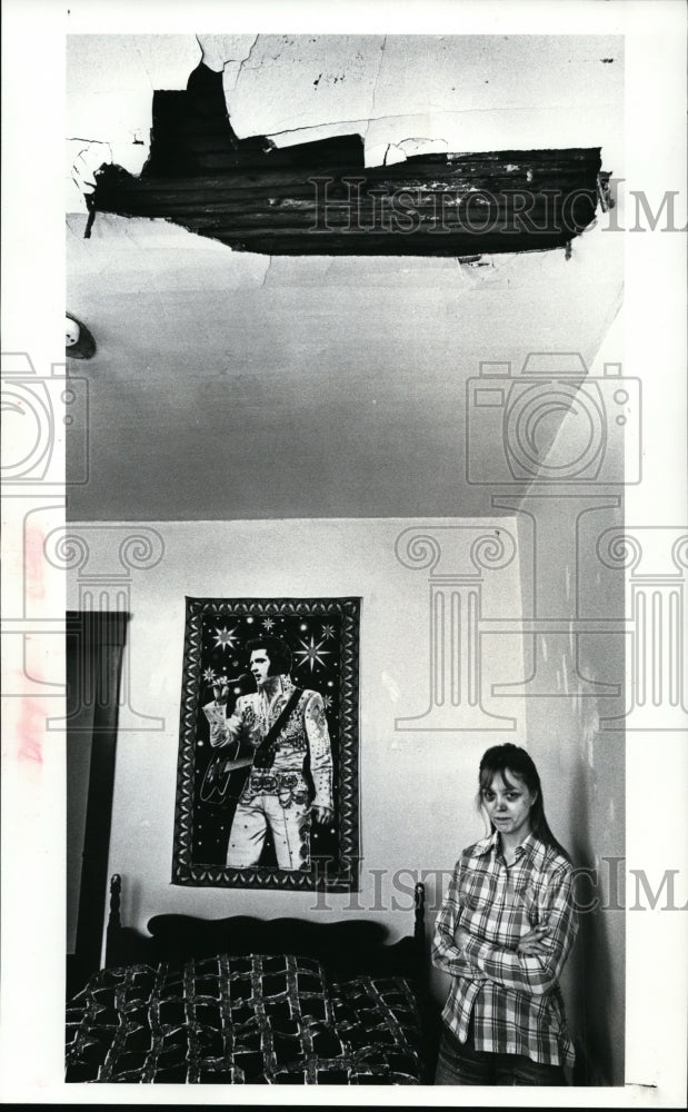 1987 Press Photo Low Income housing-Rita Perkins - Historic Images