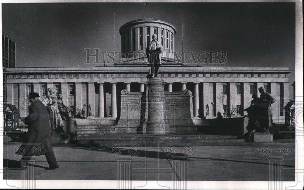 1965 Press Photo Statehouse-Capitol Square Ohio - Historic Images