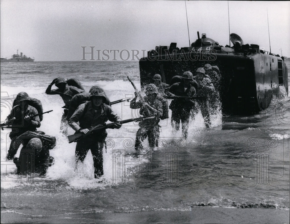 1959 Press Photo St. Laurence Seaway Celebration-U.S. Marines - Historic Images