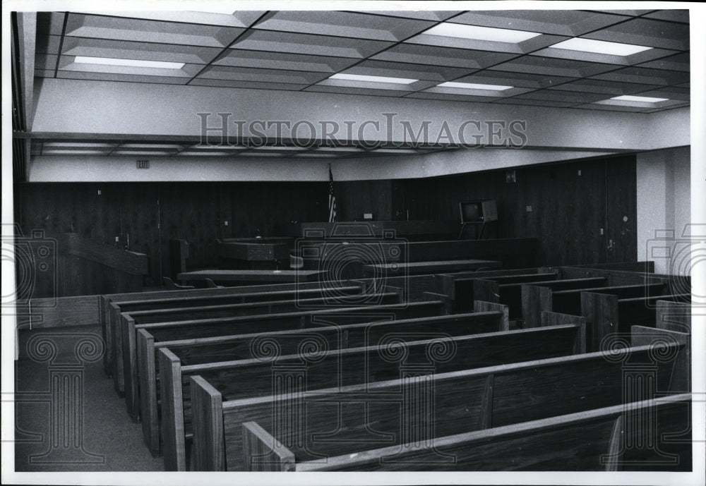 1973 Press Photo North Courtroom, Lorain City Hall Ohio - Historic Images