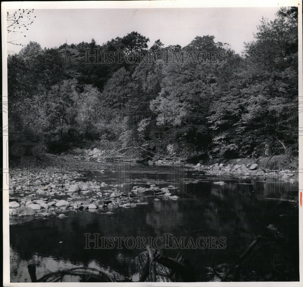 1960 Press Photo Grand River Ohio - Historic Images