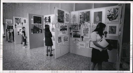 1968 Press Photo Cleveland Plain Dealer Midwest Fall Book Festival - cvo01855 - Historic Images
