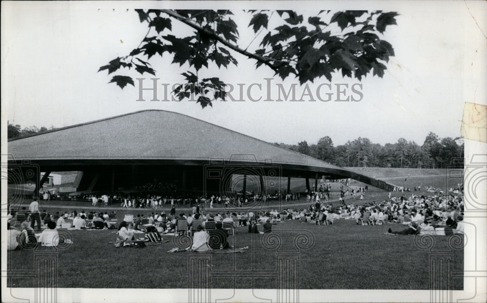 1971 Press Photo Cleveland Orchestra-Blossom Music Center opening night - Historic Images