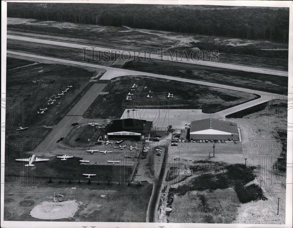1963 Press Photo Cuyahoga County Airport aerial view - Historic Images