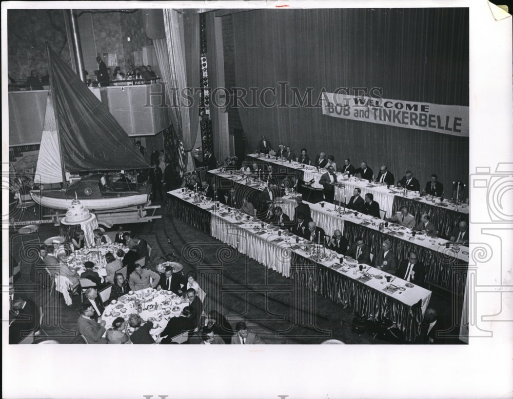 1965 Press Photo Civic Luncheon at Hotel Sheraton, Cleveland for Robert Manry - Historic Images