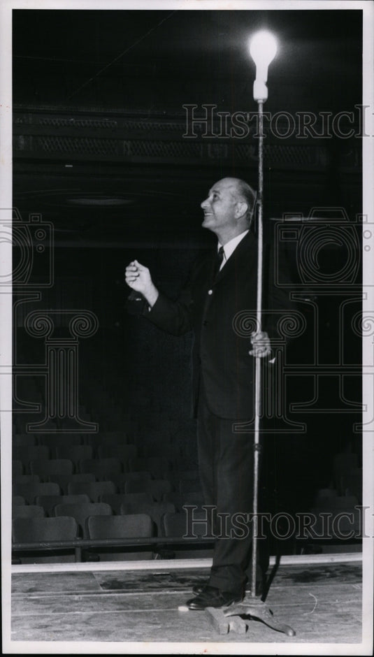 1967 Press Photo Milton Krantz-Mr. First Nighter - cvo03947 - Historic Images