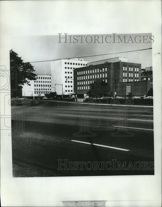 1966 Press Photo Case Western Reserve University - cvo04598 - Historic Images