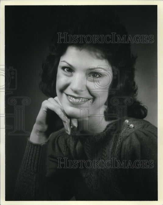 1985, Marla Berg Operatic Soprano Opera Singer - cvp01283 - Historic Images